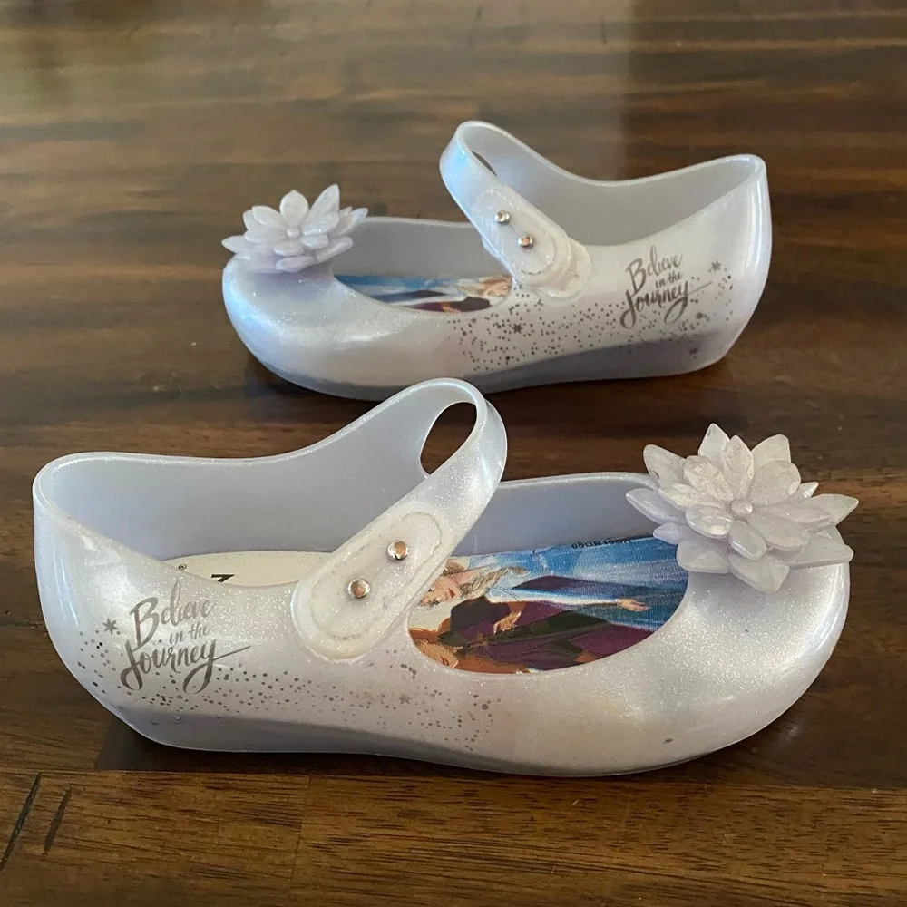 Mini Melissa Kids Frozen Elsa & Anna Shimmery White Mary Jane Shoes